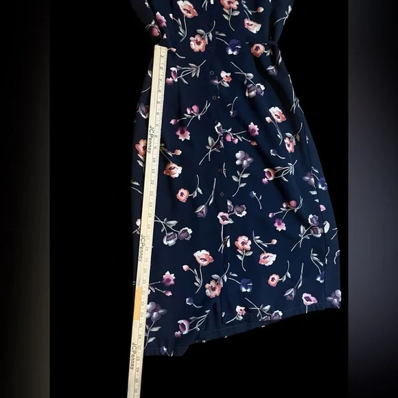 Floral Button Down and Tie Back, Black Dress - Picture 7 of 10